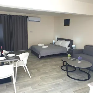  Apartment Leucolla Hill & Sea